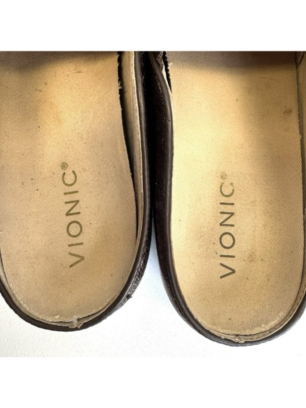 Vionic Dakota Bronze Metallic Mules Comfort Shoes Womens Size 8.5 Slip On Slides - Picture 6 of 9